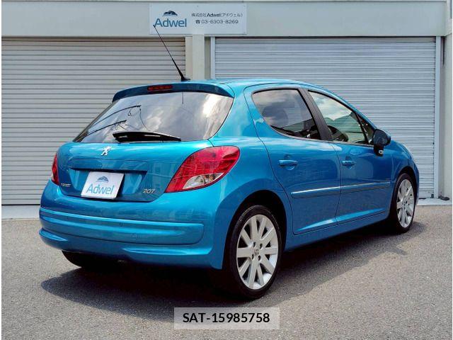 Peugeot 207 2012-07 7727099-7