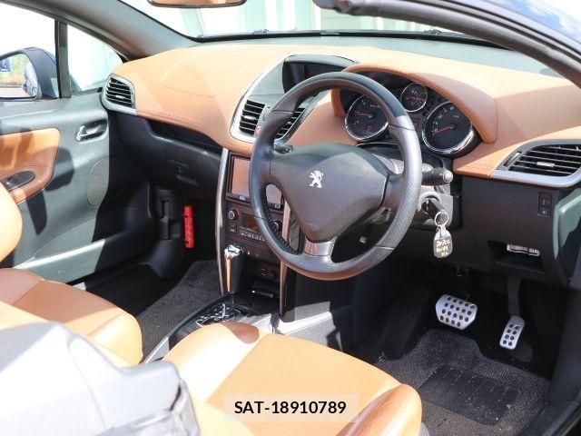 Peugeot 207 2012-10 1381525-13