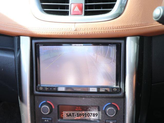 Peugeot 207 2012-10 1381525-14
