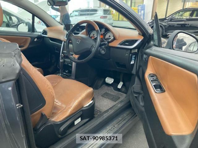 Peugeot 207 2007-10 7223447-11