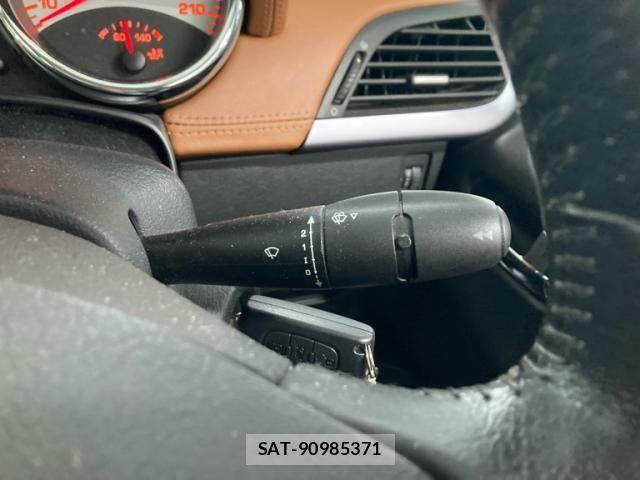 Peugeot 207 2007-10 7223447-18
