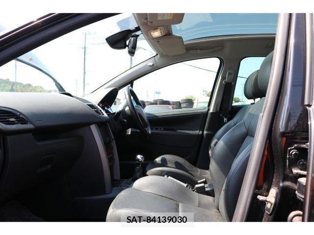 Peugeot 207 2009-10 1229138-9