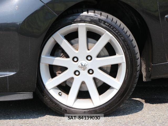 Peugeot 207 2009-10 1229138-15