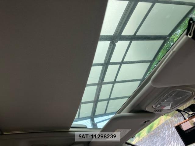 Peugeot 207 2011-09 7250383-22