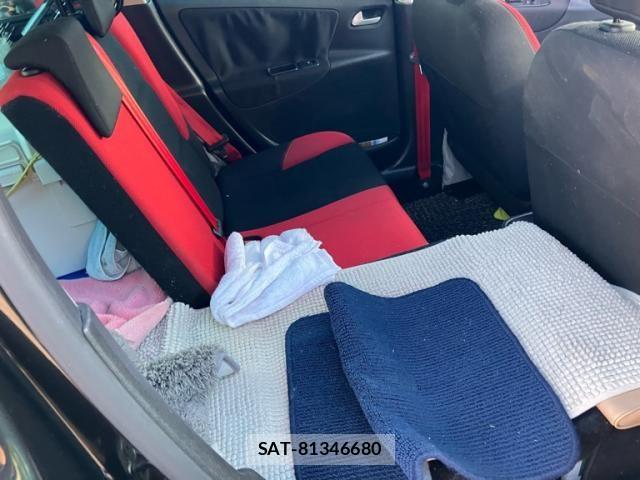 Peugeot 207 2012-03 8355324-10