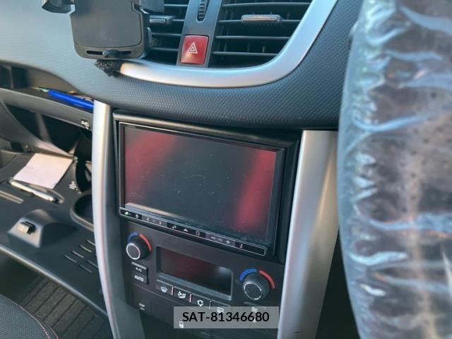 Peugeot 207 2012-03 8355324-8