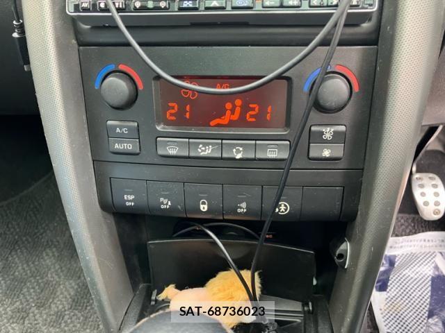 Peugeot 207 2010-01 8660948-15