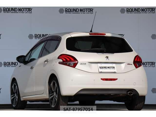 Peugeot 208 2016-10 510350-2
