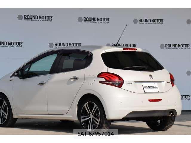 Peugeot 208 2016-10 510350-4