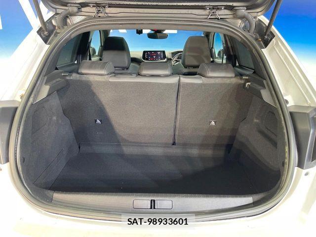 Peugeot 208 2022-07 1320020-11
