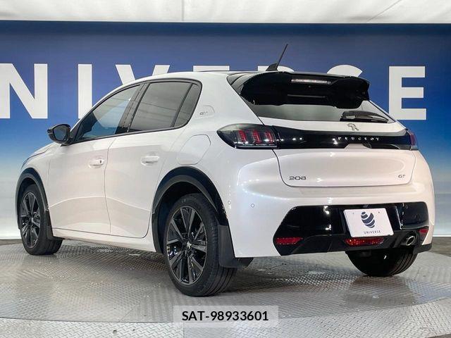 Peugeot 208 2022-07 1320020-17