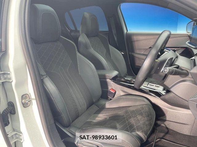 Peugeot 208 2022-07 1320020-8