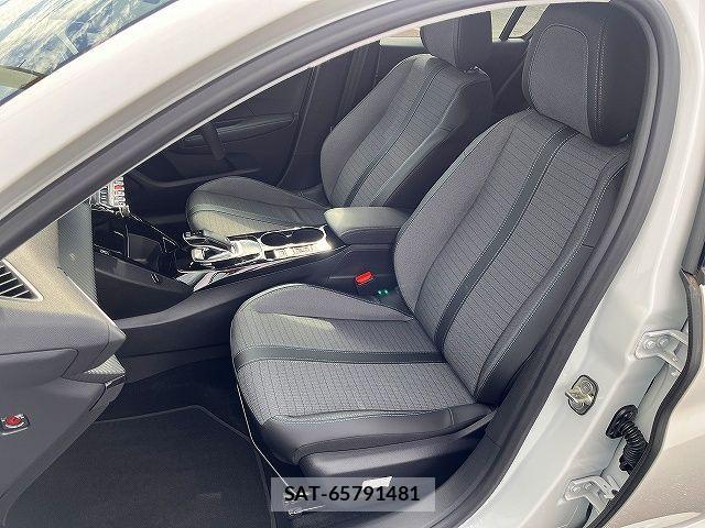 Peugeot 208 2021-05 1332597-18