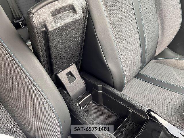 Peugeot 208 2021-05 1332597-22