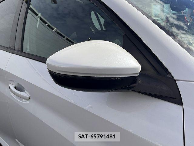 Peugeot 208 2021-05 1332597-24