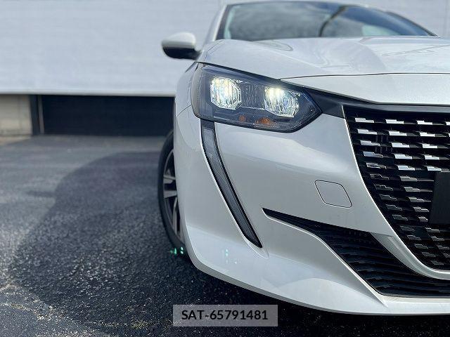Peugeot 208 2021-05 1332597-25