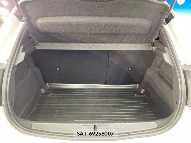 Peugeot 208 2021-04 1392996-10