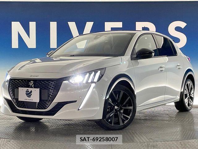 Peugeot 208 2021-04 1392996-12