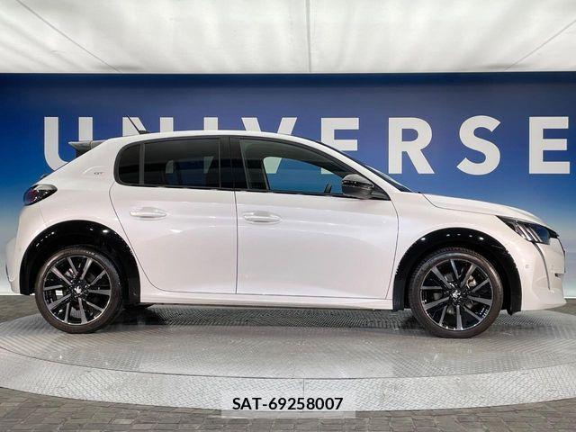 Peugeot 208 2021-04 1392996-19
