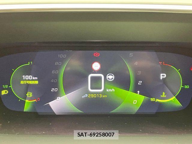 Peugeot 208 2021-04 1392996-5