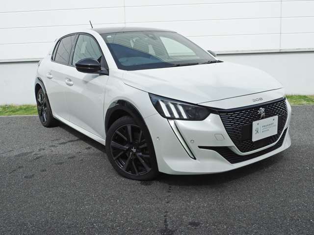 Peugeot 208 2021-12 1548388-0