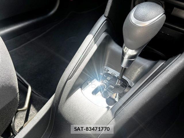 Peugeot 208 2018-03 1694613-18
