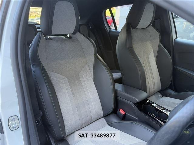 Peugeot 208 2021-01 1694612-10