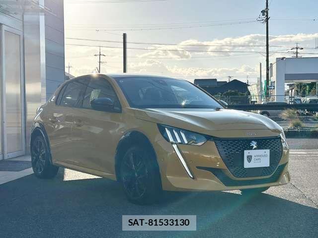 Peugeot 208 2022-04 1827918-5
