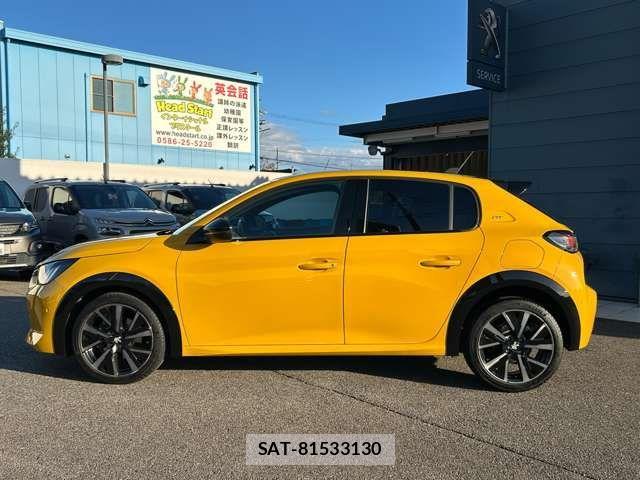 Peugeot 208 2022-04 1827918-7