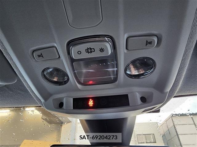 Peugeot 208 2020-11 1847690-18