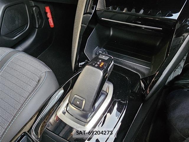 Peugeot 208 2020-11 1847690-21
