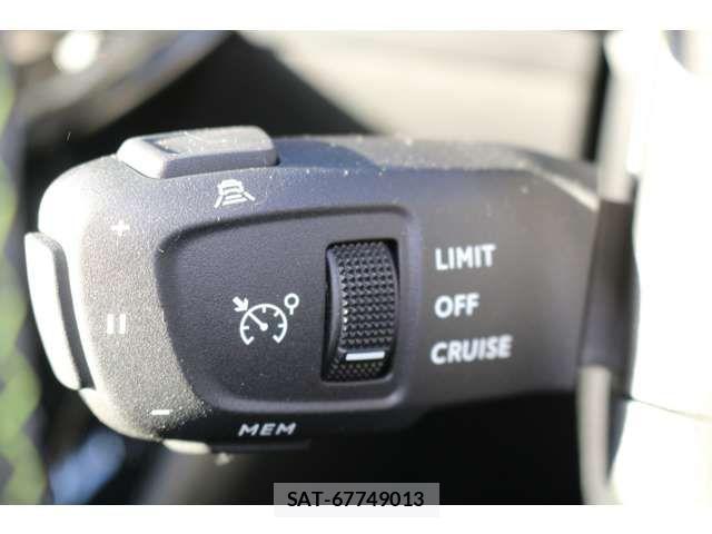 Peugeot 208 2021-03 2319951-18