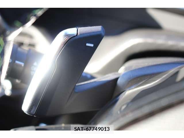 Peugeot 208 2021-03 2319951-19