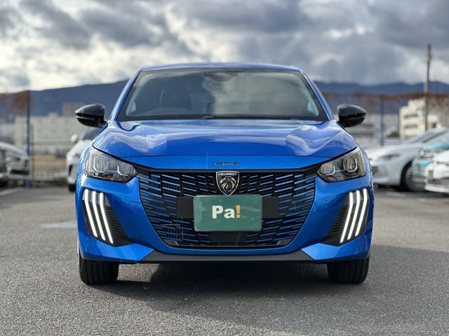 Peugeot 208 2025-12 3679903-19