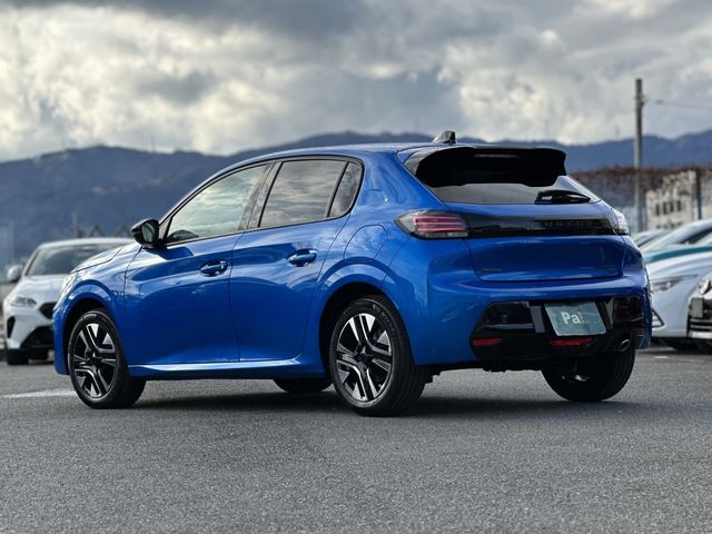 Peugeot 208 2025-12 3679903-25