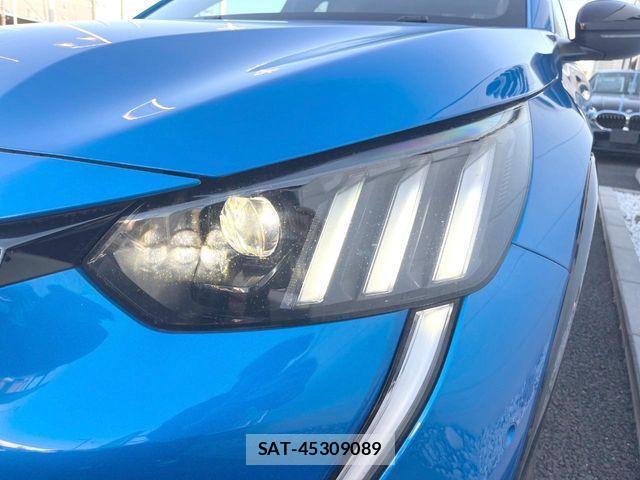 Peugeot 208 2020-10 3774095-12