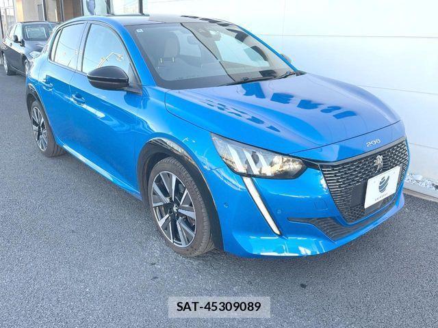 Peugeot 208 2020-10 3774095-16