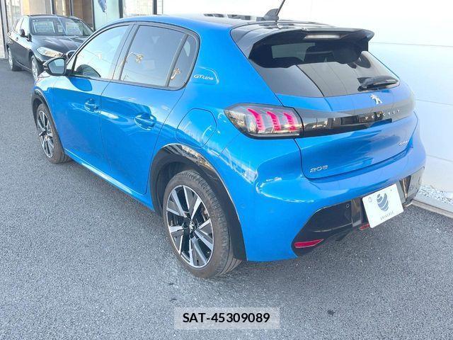 Peugeot 208 2020-10 3774095-17