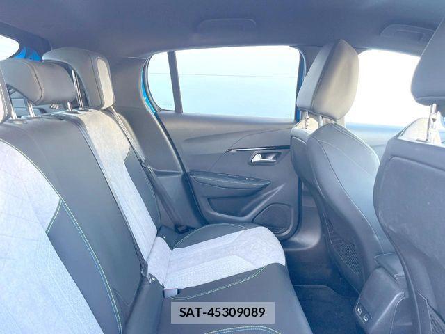 Peugeot 208 2020-10 3774095-8