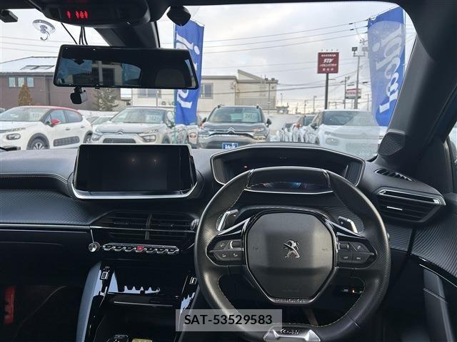 Peugeot 208 2020-08 3774094-19