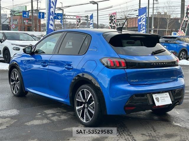 Peugeot 208 2020-08 3774094-6