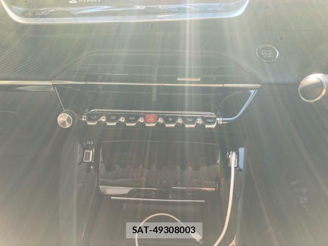 Peugeot 208 2021-05 3774096-22