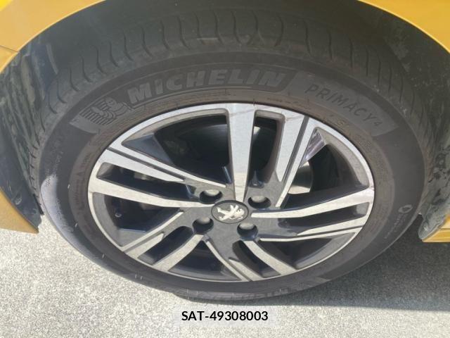 Peugeot 208 2021-05 3774096-8