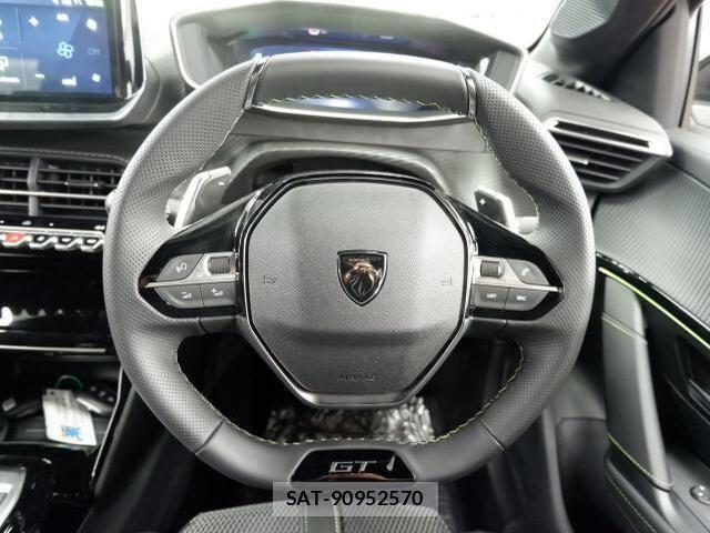 Peugeot 208 2025-06 3774084-9