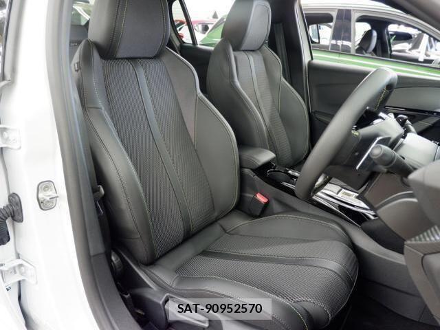 Peugeot 208 2025-06 3774084-14