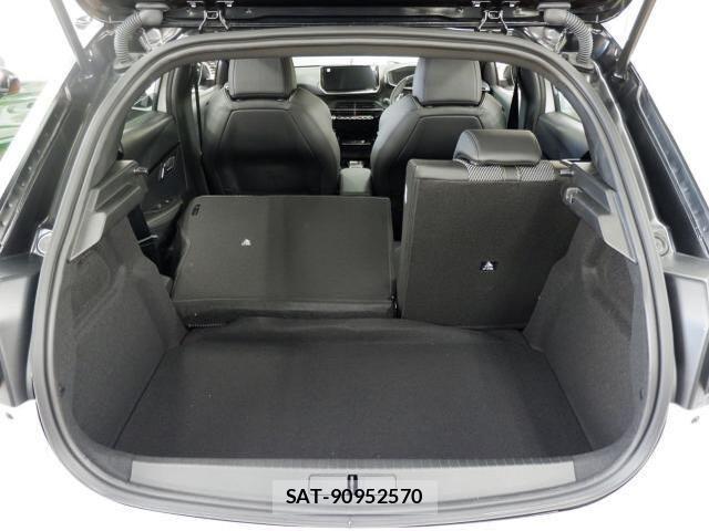Peugeot 208 2025-06 3774084-17