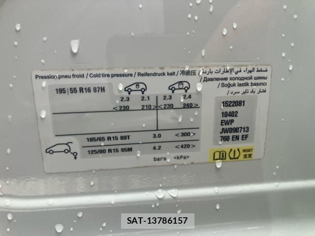 Peugeot 208 2018-09 4329165-17