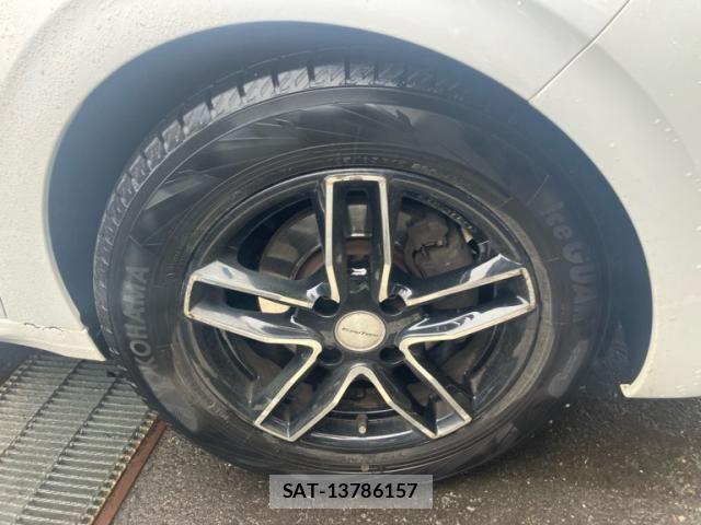 Peugeot 208 2018-09 4329165-5