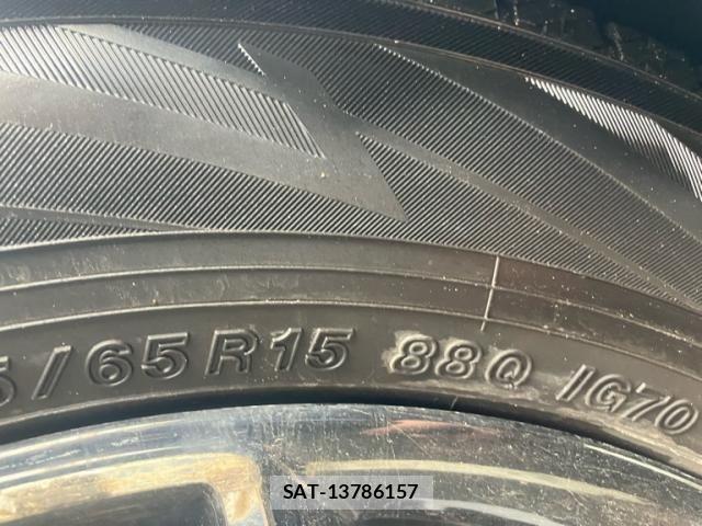Peugeot 208 2018-09 4329165-6