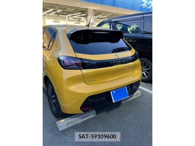 Peugeot 208 2022-06 4329154-6